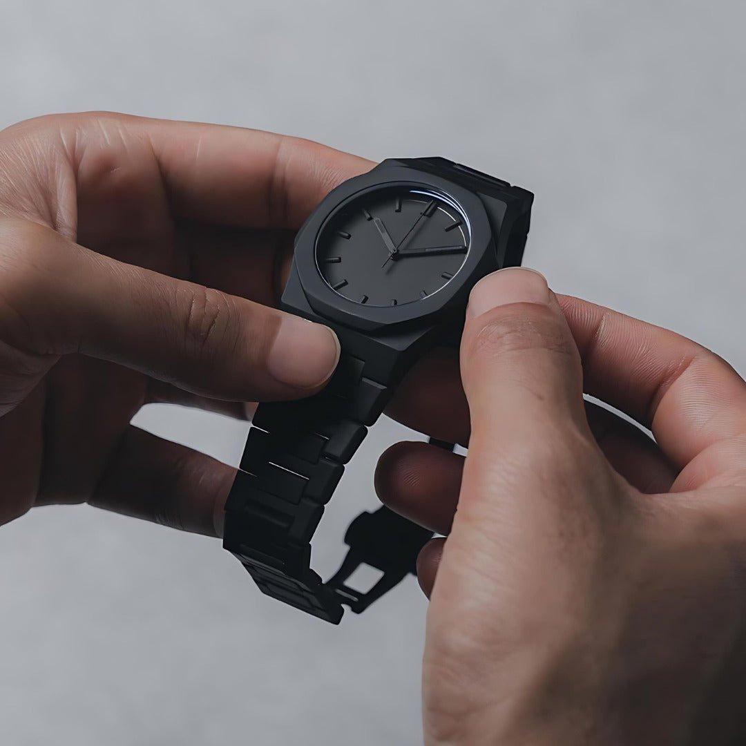 MONARCH MENSWEAR MINIMALIST WATCH